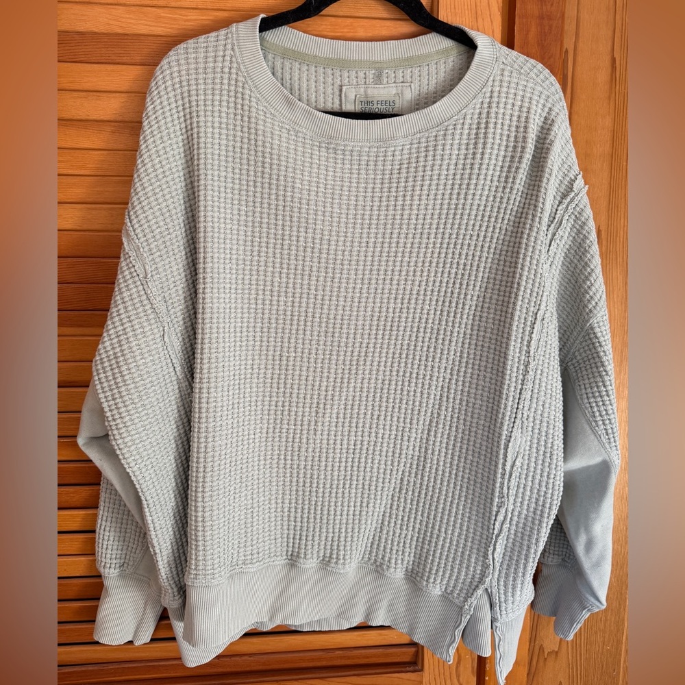 Aerie women’s Waffle Knit Sweater green